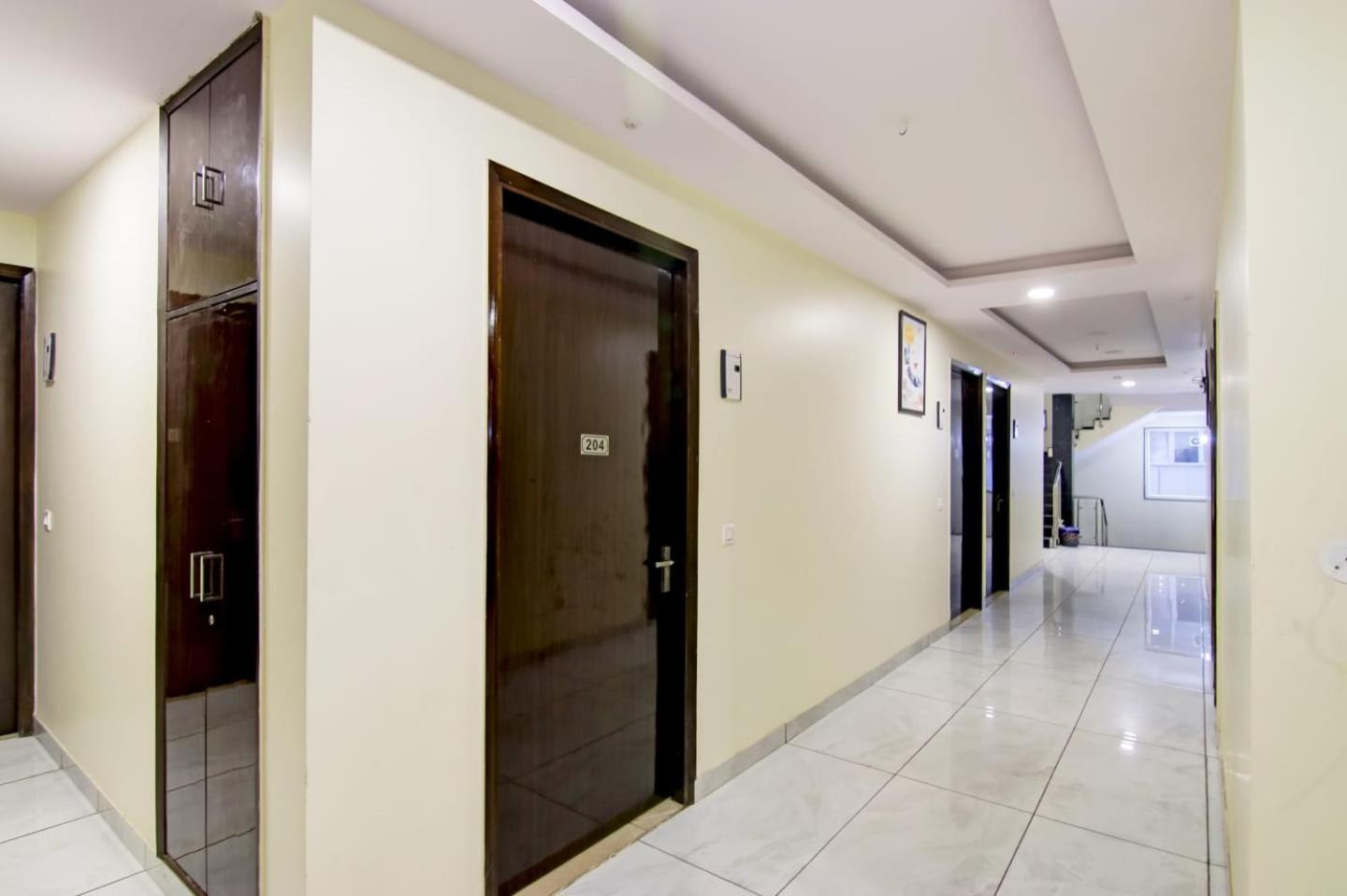 Hotel De Hocks Deluxe - New Delhi Railway Station Exterior foto